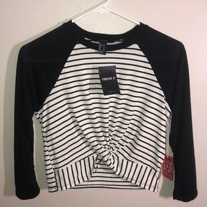 Women’s Cropped Quarter-Sleeve Shirt Small